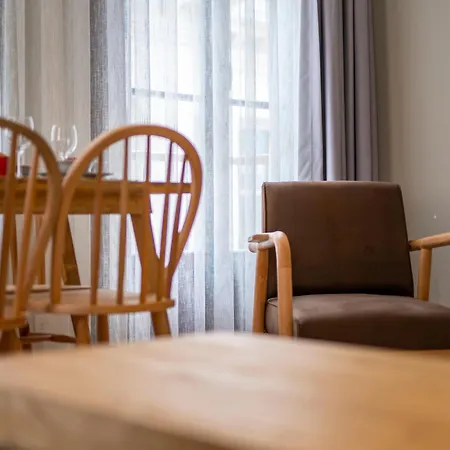 Kuledibi Suites, Historical 2-bedroom No-1 شقة
